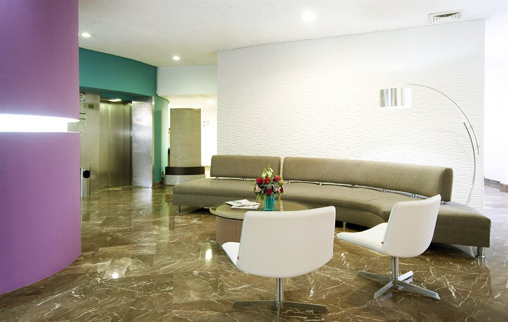 โรงแรมเอซี กวาดาลาคารา เอ็กซ์โป เม็กซิโก กัวดาลาฮารา ภายนอก รูปภาพ